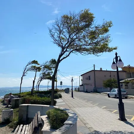 Private Super By Sea In ! דירה *