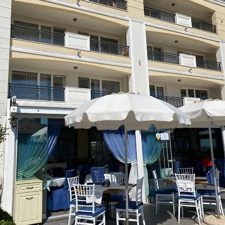 Private Super By Sea In ! פומורי